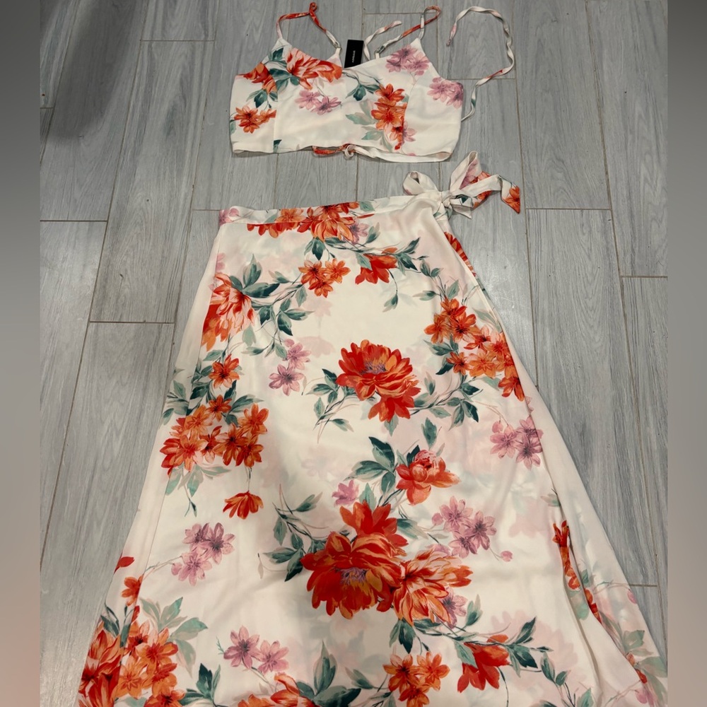 Lulu's Cream Floral Two-Piece Skirt Set with Red & Pink Blooms